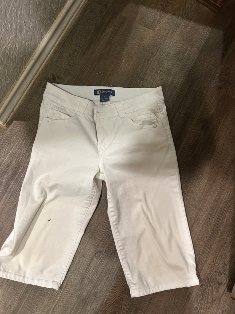 Democracy White Women’s Cropped Jeans
